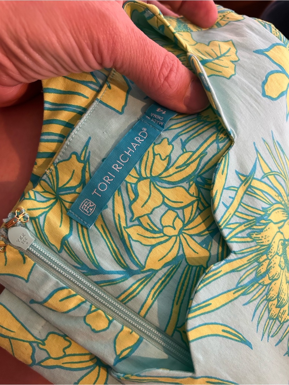 Tori Richard Yellow Floral Shift Dress on Aqua Size 14 - Picture 7 of 7